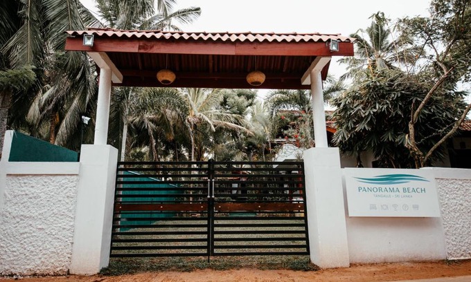 Tangalle Hotel | Beachfront Bliss at Panorama Beach with Private Ocean Views