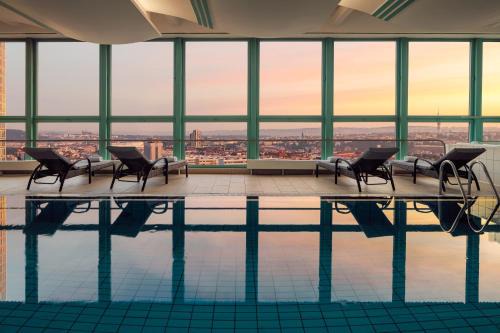 Prague 4 Hotel | Explore Panorama Hotel Prague: Pool, Spa & Ocean Views