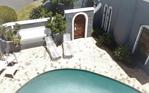 Panorama House | Panorama Indlu: Pet-Friendly Oceanfront Retreat
