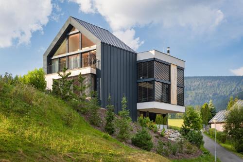 Pec pod Snezkou Apartment | Highly Rated Panorama Lofts Pec - Family-Friendly Retreat