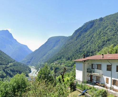 Pieve di Cadore Apartment | Stunning Panorama Mountains Retreat in Dolomiti