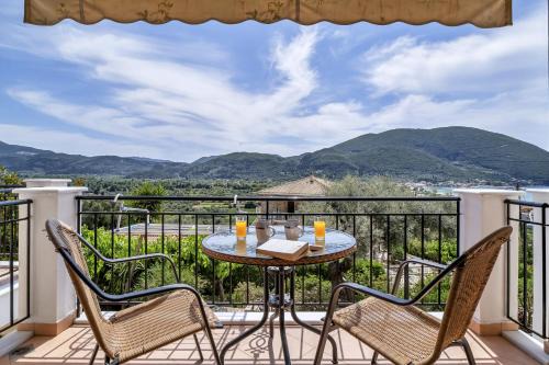 Pondi Apartment | Ocean View Panorama Studio 2: Family-Friendly Retreat