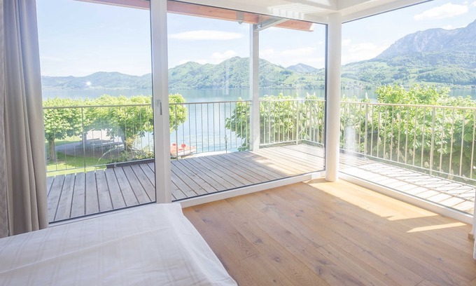 Unterach am Attersee House | Panorama Studio with balcony and lake view - Attersee 7 - Hotel STADLER am Attersee, your lakeside hotel in the