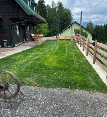 Scheifling House | Panoramablick Hütte