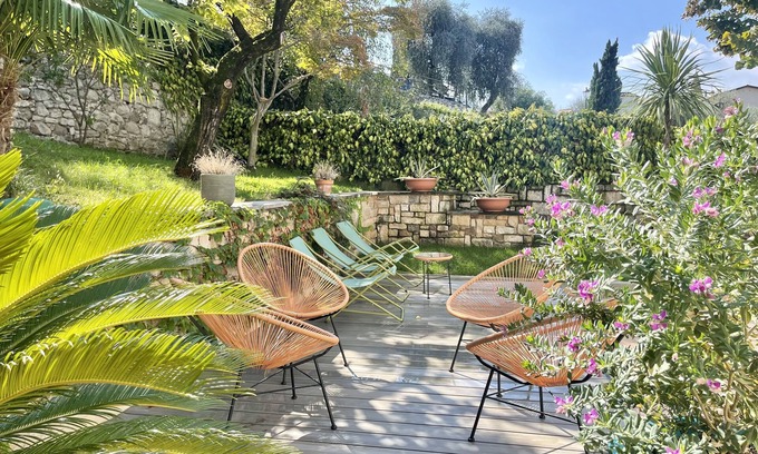 Brenzone sul Garda Apartment | Inviting Apartment with Lake View in Town Center