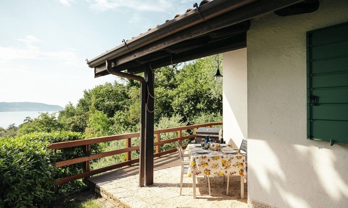 Bogliaco House | Gargnano Holiday Home with Breathtaking Panoramic Views