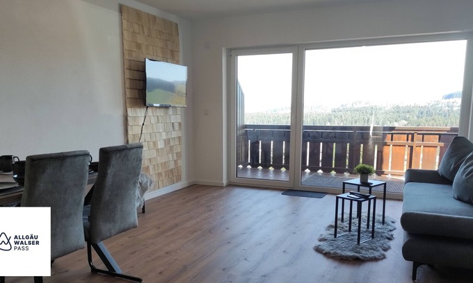 Oberreute Apartment | Panoramic chalet in Oberreute: enjoy a relaxing vacation in the mountains