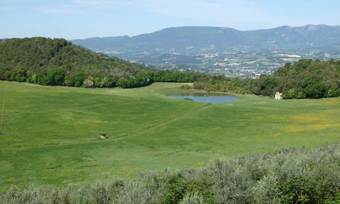 Spoleto Apartment | Panoramic Apartment Torre Colombaia: 9.6/10 Rated Escape