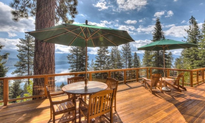 Crystal Bay House | Unforgettable Lake Views at Crystal Bay – Rated 9.8/10