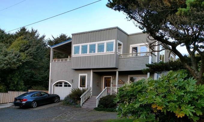 Arch Cape House | Oceanfront Oasis with Hot Tub, Steps from the Beach