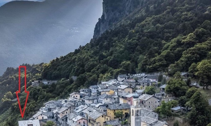 Chiavenna Apartment | Panoramic Studio Apartment: Guest Rated 10/10 & Pet Friendly