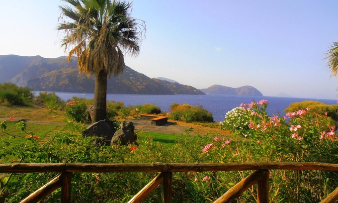 Vulcano Porto Apartment | Cozy Two-Room Apartment with Large Patio at Vulcano