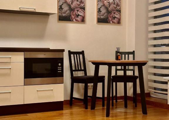 Vilnius Apartment | Discover Panosas Villa: Family and Pet-Friendly Retreat