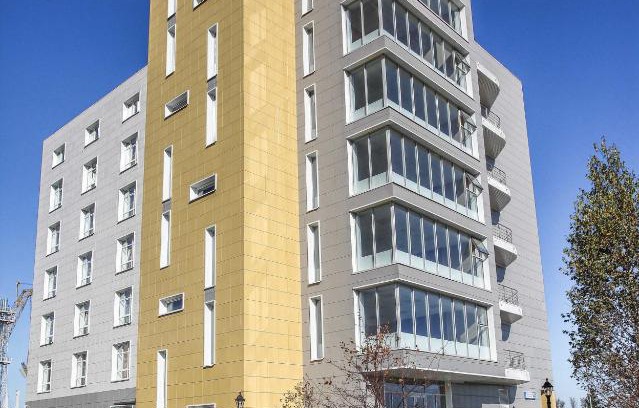 Nizhny Tagil Hotel | Top-Rated Pansionat Uralskiy with Hot Tub & Breakfast