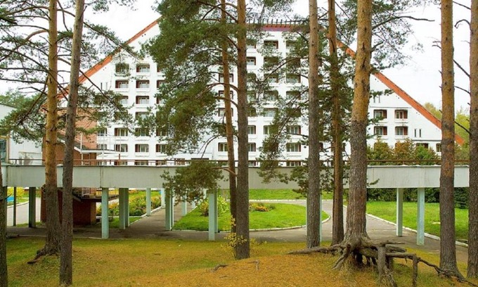 Novomelkovo Hotel | Oceanfront Retreat at Pansionat Verhnevolzhsky with Beach Access