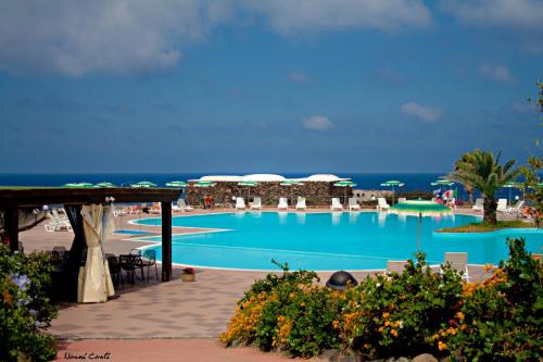 Localita Punta Fram Hotel | Relax at Hotel Village Suvaki with Ocean Views & Pool