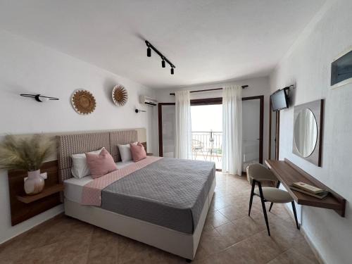Skiathos Town Apartment | Pantheon