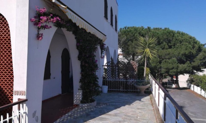 Ceriale Apartment | Discover PAOLI CasaVacanza: Oceanfront Retreat in Ceriale