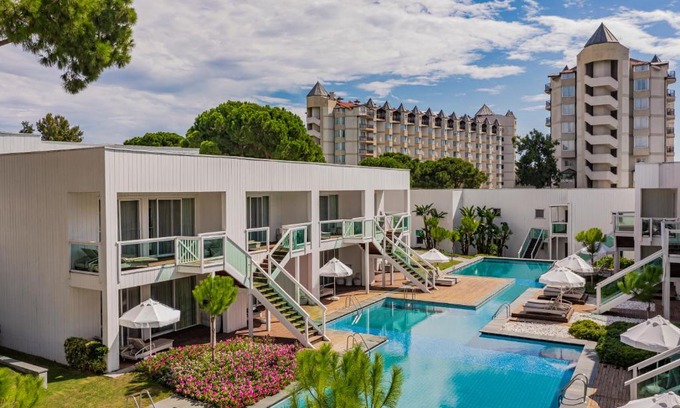 Belek Golf Area Resort | Relax at Papillon Zeugma with Oceanfront Pools & Hot Tubs