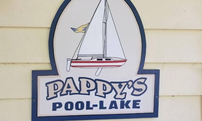 Lake Waccamaw House | Discover Pappy's Pool Lake: Lakeside Escape with Pier