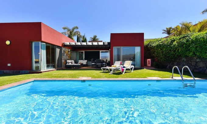 Salobre Villa | Stylish Par 4 Home with Pool and Spa in Salobre