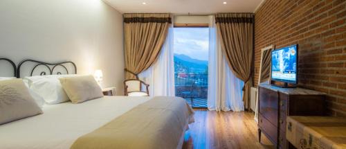 San Martin de los Andes Hotel | Experience Paraíso Casa de Montaña: Guests Rate 9/10!