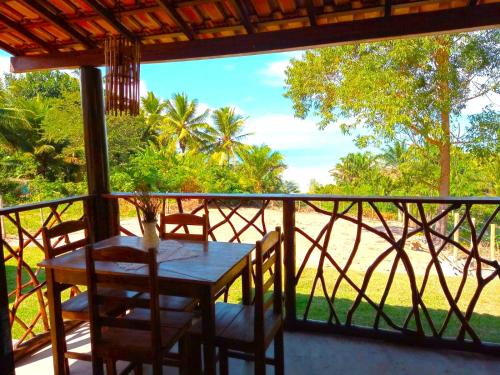 Cumuruxatiba House | Oceanfront Getaway: Paraíso da Falésia in Cumuruxatiba