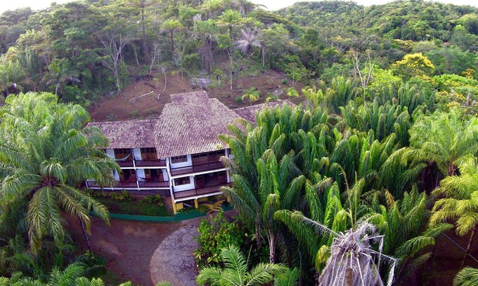 Itubera Hotel | Discover Paraíso das Águas Bahia: Poolside Family Retreat