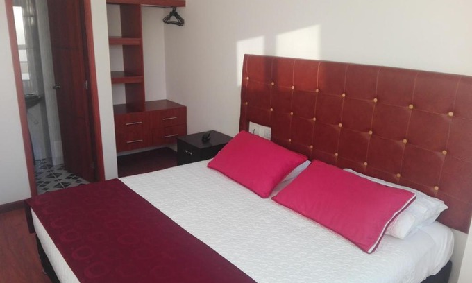 Bogota Hotel | Budget-Friendly Stay at Paraíso Ferial - Guest Rated 9/10