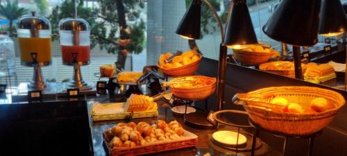 Vila Mariana Hotel | Discover Paraíso Suítes by Charlie: Family-Friendly Retreat