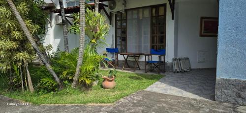 Bracui Apartment | Perfect Getaway: Home-Like Comfort with Ocean Views