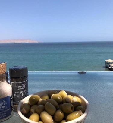Pisco Apartment | Beachfront Bliss at Paracas Top Tower with Pool & Dining