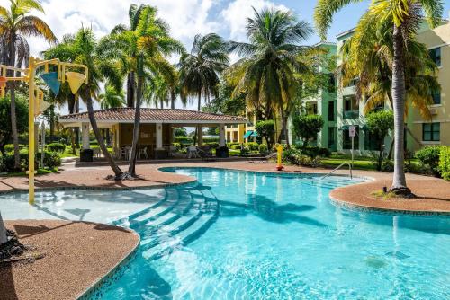 Mediania Alta Apartment | Paradise at Aquatika Poolfront with Private Beach