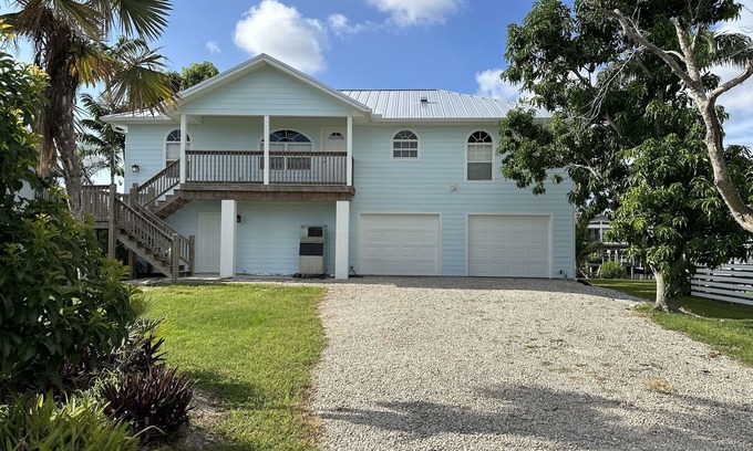 Pine Island Center House | Explore Paradise at Serenity Cove - Family-Friendly Retreat