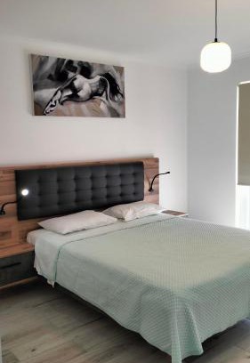 Carvalhal House | Family-Friendly Getaway at Paradise Breeze with Top Reviews