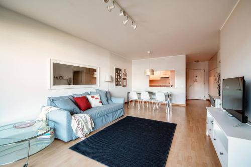 Paradiso Apartment | Experience Paradise by Quokka 360 with Breathtaking Gulf Views