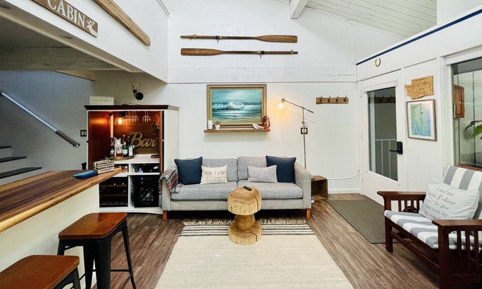 Burley Cabin | Paradise Cabin! Gated community/Close to the beach.