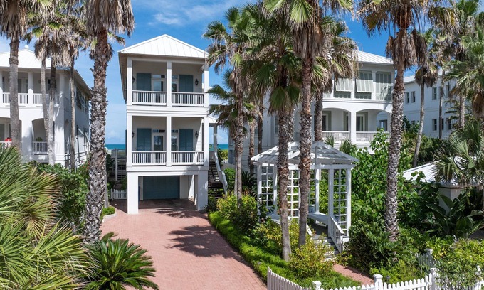 The Shores House | Discover Paradise Found: Ocean View with Pool & Spa