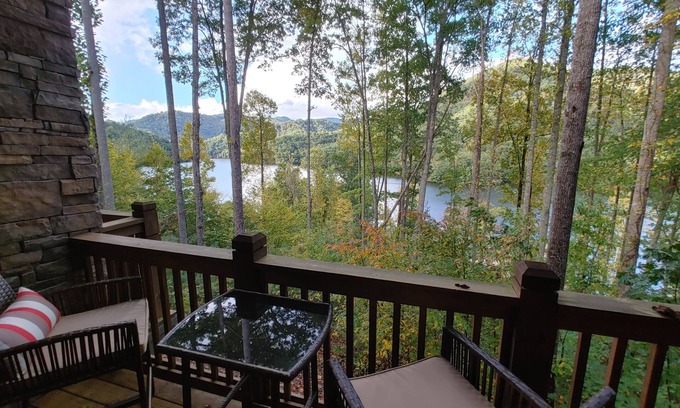 Bear Lake Reserve Condo | Escape to Nature: Lakefront Views & Spa Awaits You