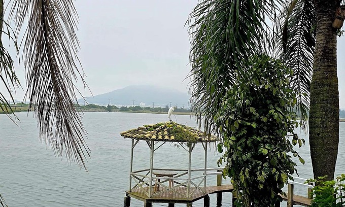 Laguna House | Paradise House between the Lagoon and the Sea in Laguna/SC that accepts pets.