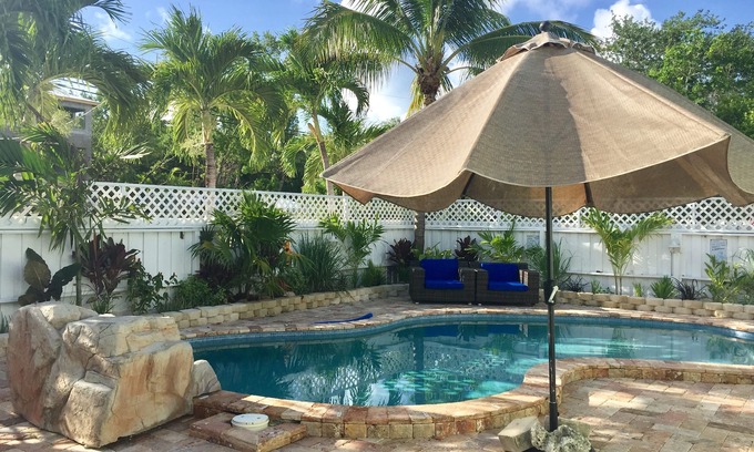 Twin Lakes House | Waterfront Paradise in Key Largo with Ocean Views & Pool