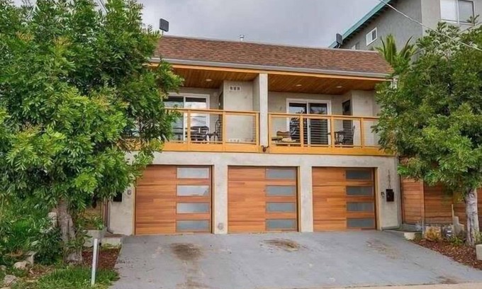 Mission Hills Condo | Relaxing Paradise in Old Town - Near SeaWorld & MCRD