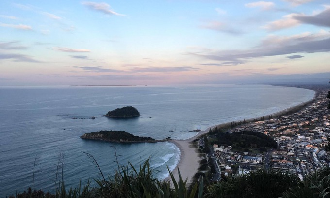 Papamoa Beach House | Idyllic Papamoa Retreat with Ocean View and Pool Access