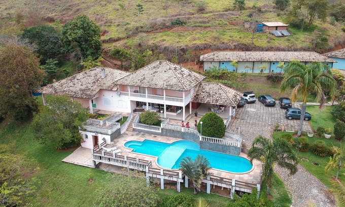 Valenca House | Tranquil Getaway at JL Farm – A Countryside Retreat