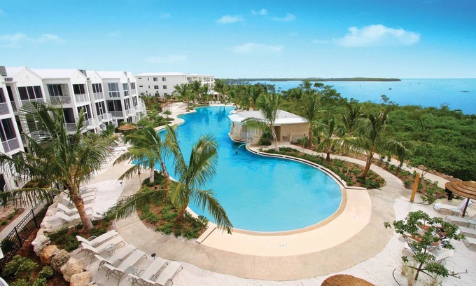 Rock Harbor House | Discover Family Fun at Key Largo's Premier Resort!