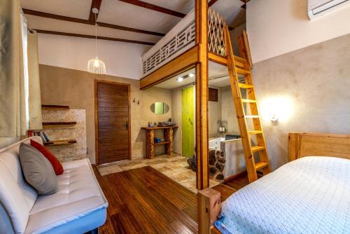 Buq'ata Cabin | Inviting Paradise on the Horizon with Family-Friendly Amenities