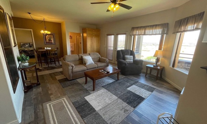 Mesquite Condo | Idyllic Paradise on Wolf Creek with Golf Course Views