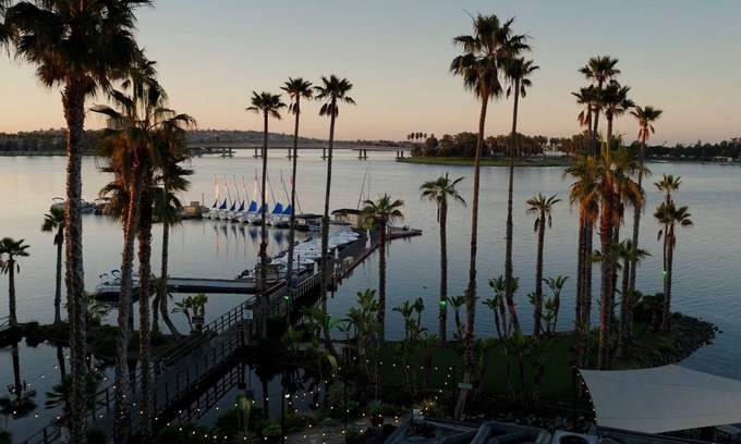 San Diego Resort | Idyllic Paradise Point Resort & Spa with Pool and Spa