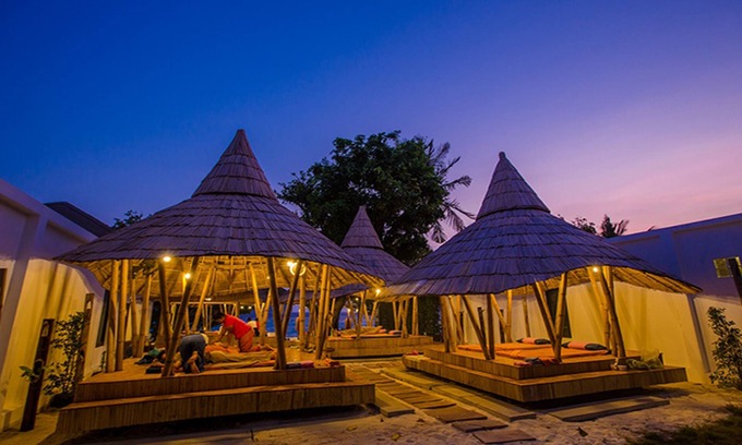 Ko Phi Phi Hotel | Family-Friendly Paradise Resort PHI PHI with Great Amenities
