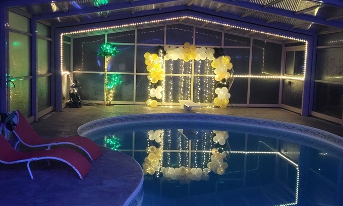 London House | Paradise Retreal. peaceful tranquility in the heart of the city!